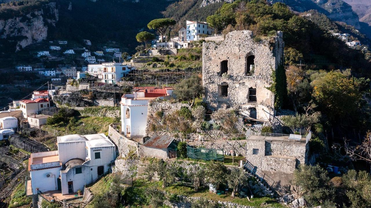 Torre Di - House